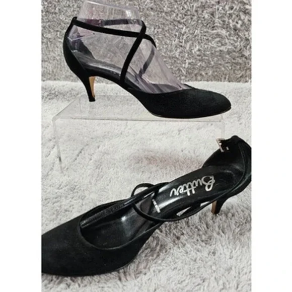 BUTTER Italian Suede Crisscross Ankle Strap Kitten Heels Black Womens 7