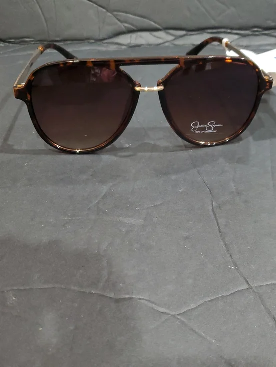 Jessica Simpson j6382 brown tortoiseshell aviator flat brow style sunglasses new