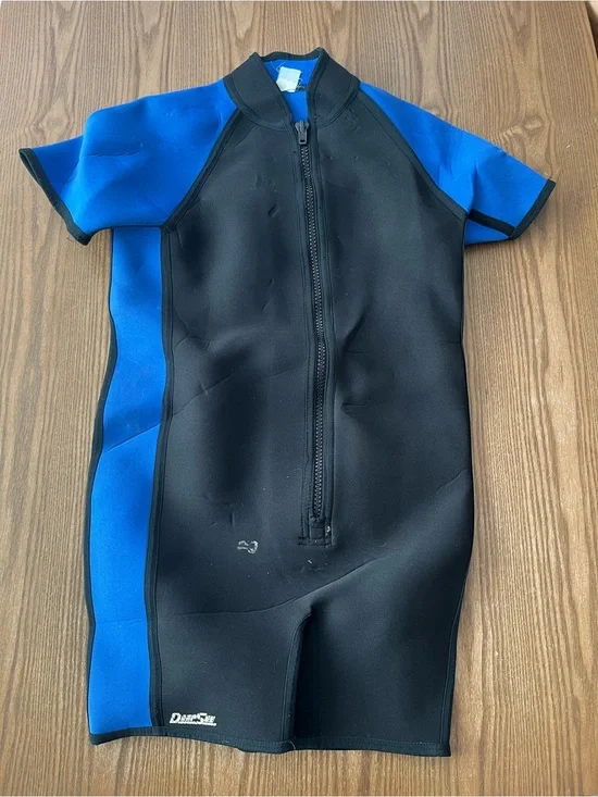 Deep Sea Men's Short Sleeve wetsuit Black and Blue size XL