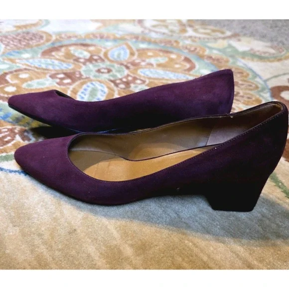 Aquatalia Pasha Suede Block Heel Pumps Shoes Italy Size 7.5 Burgundy Leather