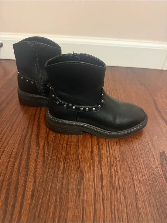 Nordstrom Kids Black Studded Zip Ankle Boots