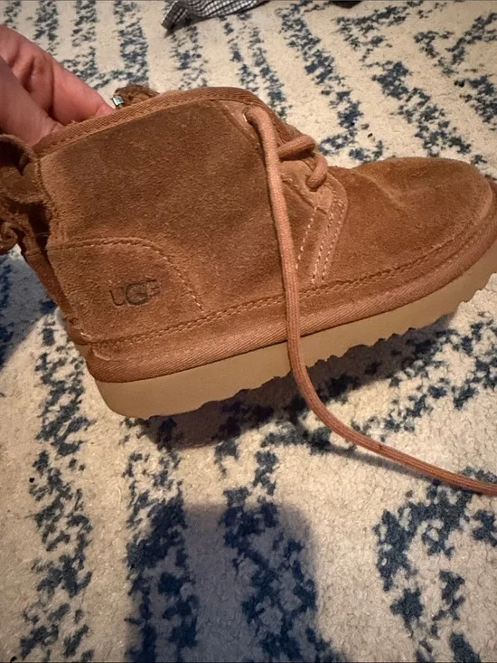 UGG Chestnut Suede Kids Lace-Up Boot
