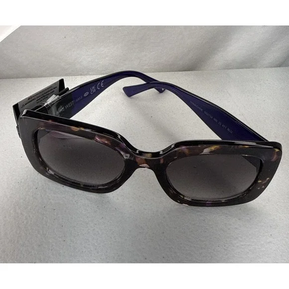 Nine West Women's Sunglasses Brown With Purple Tortoise Shell Very Cute!