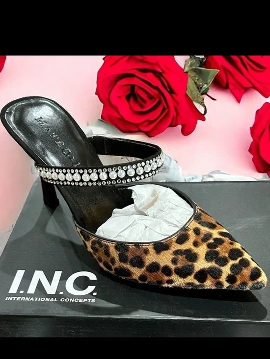 NEW INC Leopard print calf hair | pearl and rhinestone | mule heels Sz 8.5