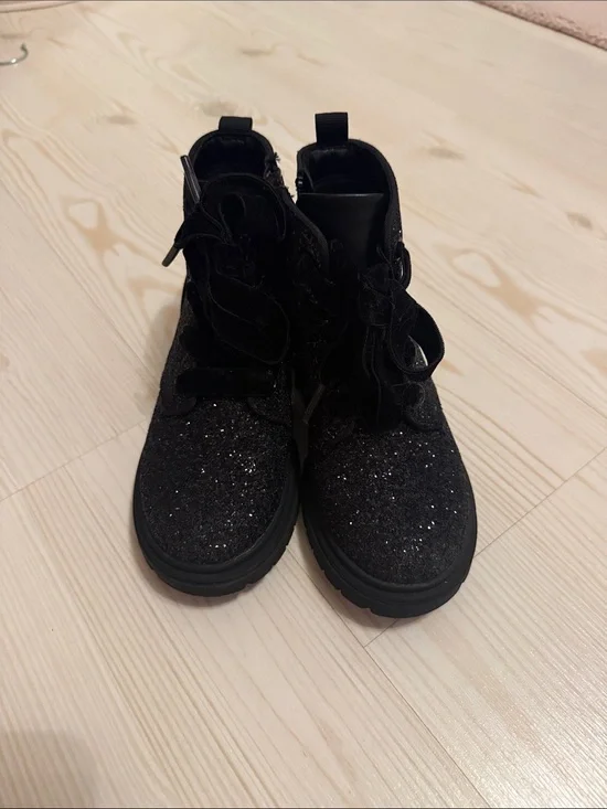 Cat & Jack Black Glitter Lace-Up Kids Ankle Boots
