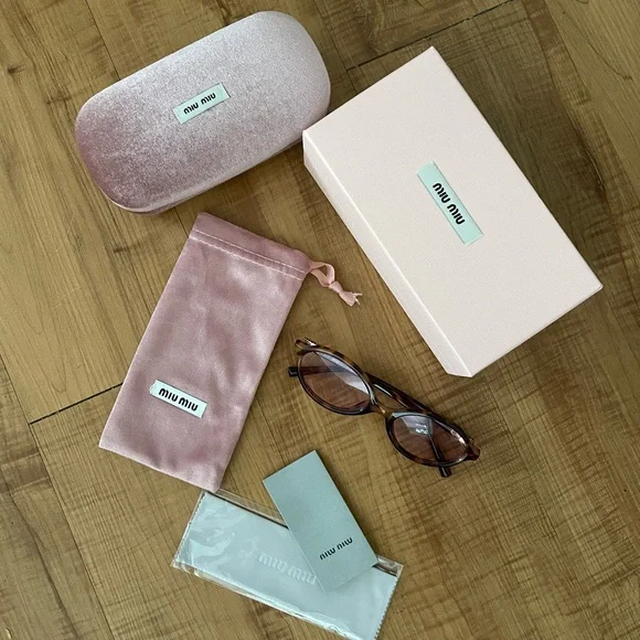 Regard Transparent Tortoiseshell Pink Lens Sunglasses