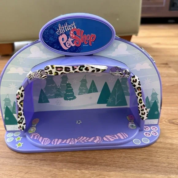 Littlest‎ Pet Shop Light Up DOME WINTERTIME PALS Target Exclusive No Pets 2007