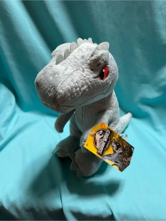 Universal Indominus Rex Grey Jurassic World Plush Dinosaur Toy with Red Eyes