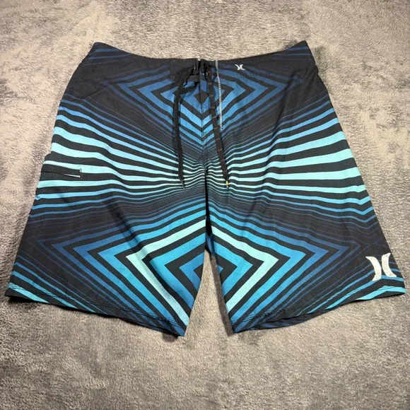 Hurley Phantom Mens Board Shorts Sz 38 Blue Black Geometric Chevron‎ Swim Trunks