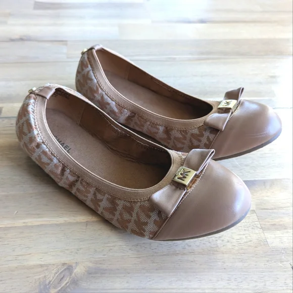 MICHAEL KORS‎ Girl's Ballet Flats