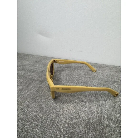 Jacquemus Pina JAC58S Milky Amber Yellow Sunglasses Brown Gradient Lens 55mm