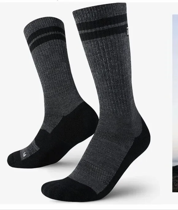 Outway Unisex Everyday Merino Wool Midweight Crew Socks Smoke Black L/XL NWT