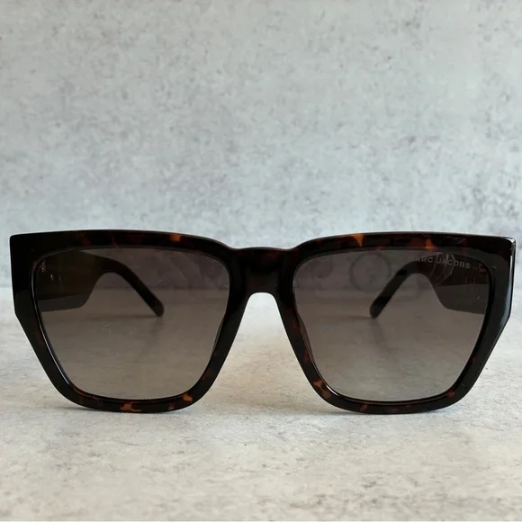 Marc Jacobs Tortoise Shell Sunglasses New With Case