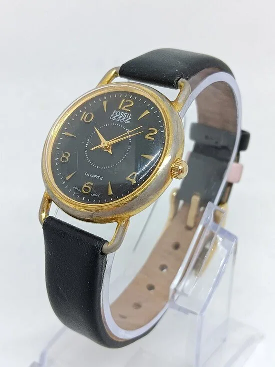 VINTAGE 1986 Fossil Women's 29mm Gold Tone Japanese Quartz Watch NEW BATTERY