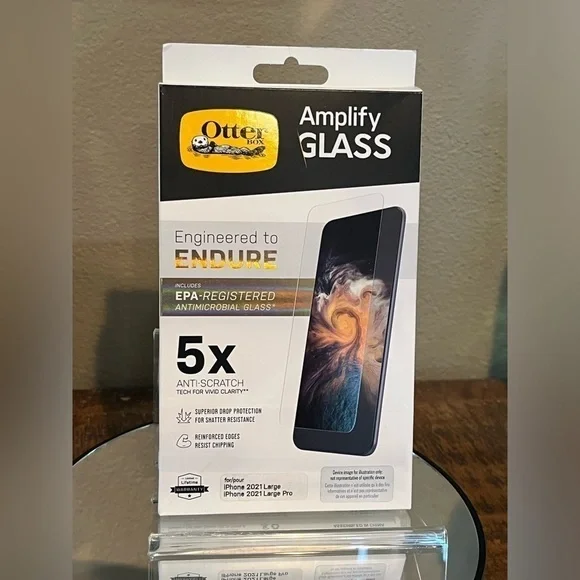 OtterBox Amplify Glass Screen Protector for iPhone 13 Pro, new!