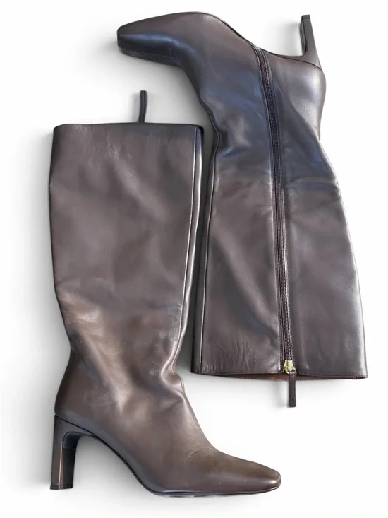NWOT! Alohas Isobel Boots in Coffee Brown Leather