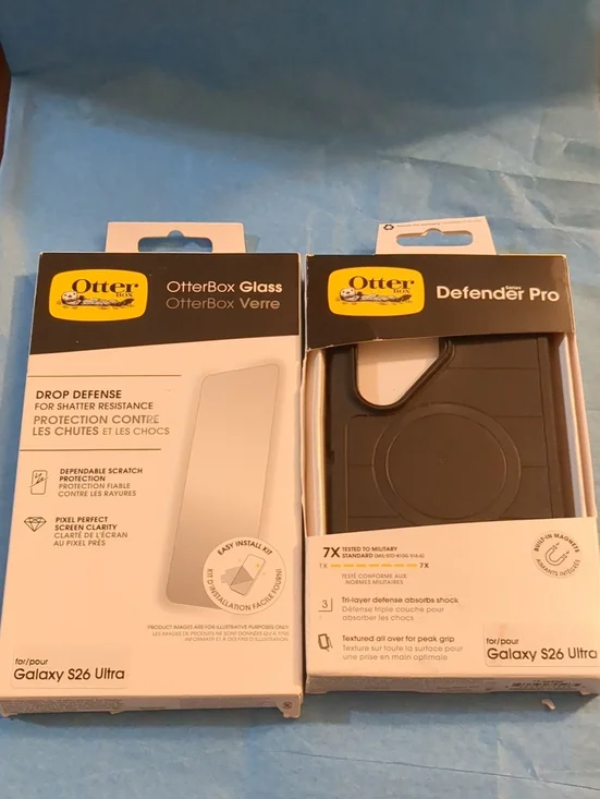 Galaxy26 UltraOtterBox Defender Pro Case & Glass Screen Protector Bundle - Black