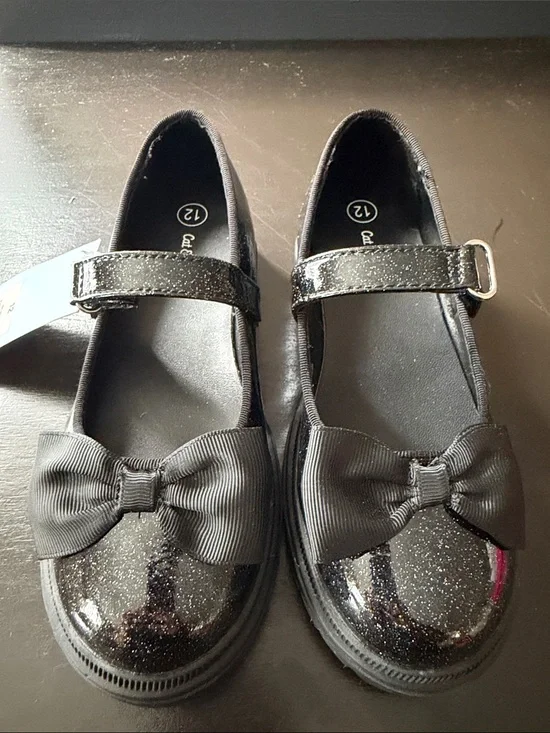 Girls Glitter Black Mary Jane Dress Shoes with Bow