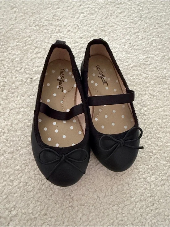 Cat & Jack Black Girls Mary Jane Bow Flats