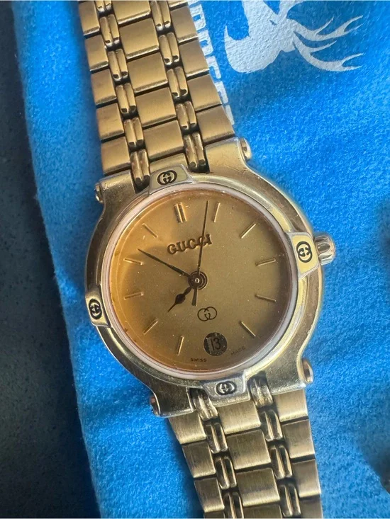 Vintage Gucci Watch 9200L