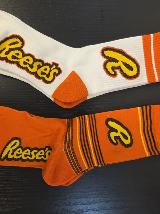 Reese's Branded Men's Crew Socks - Orange & White