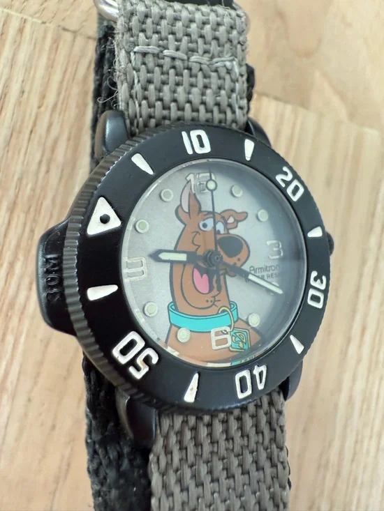 Scooby doo Armitron nylon strap watch NEW BATTERY