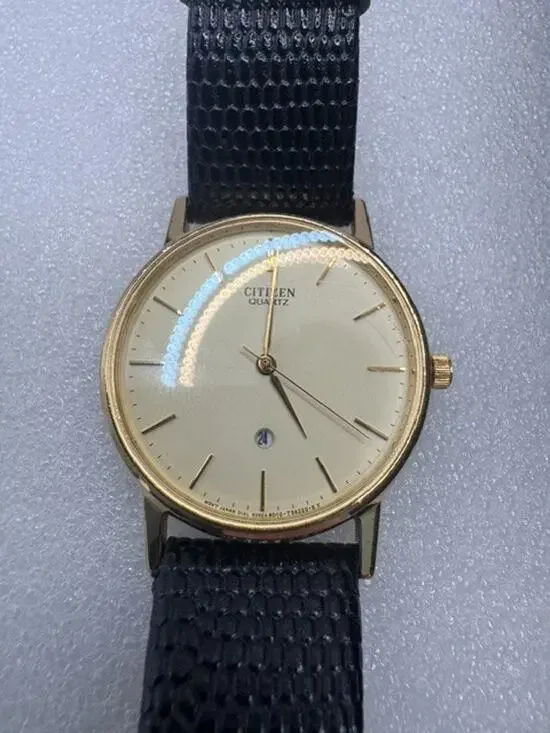 Vintage Mens Citizen Quick Set, Date at Six 6010 T15553 Quartz Japan Wrist Watch
