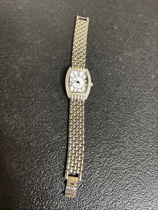 Silver Tone MOP Rhinestone Bling Dress Watch Crystal Accents WORKING