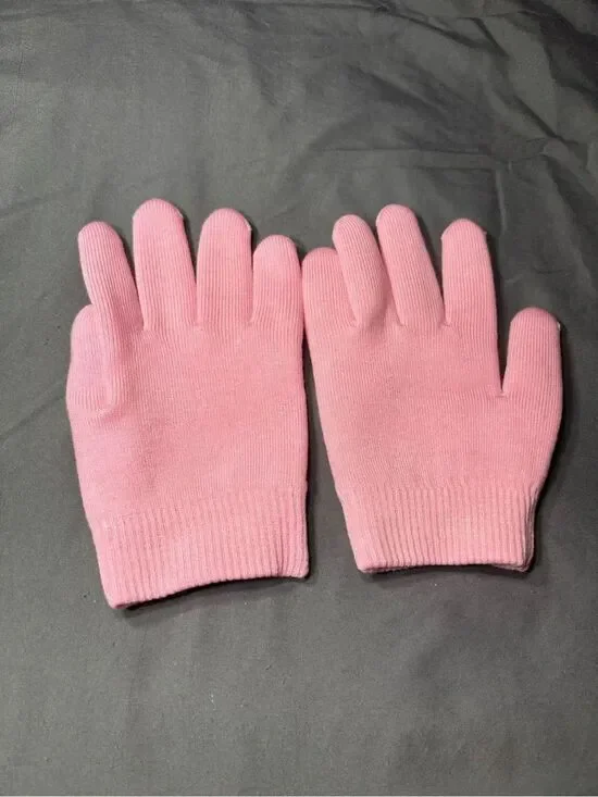 Hydrating Pink Spa Treatment Gloves for Hands & Feet