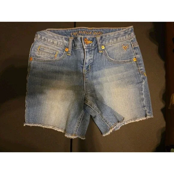 Justice Girls Light Wash Cutoff Denim Shorts Stretch Jean Shorts Size 10 Regular