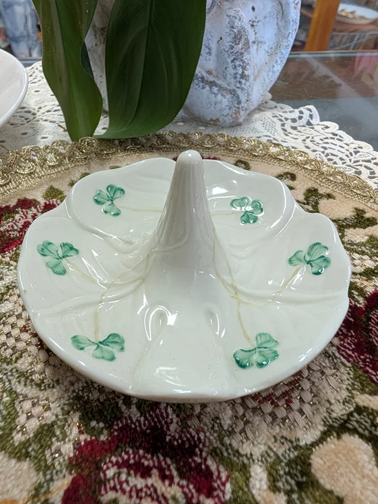 Vintage Belleek Pottery Ring Holder Shamrock Hand Painted White with Green