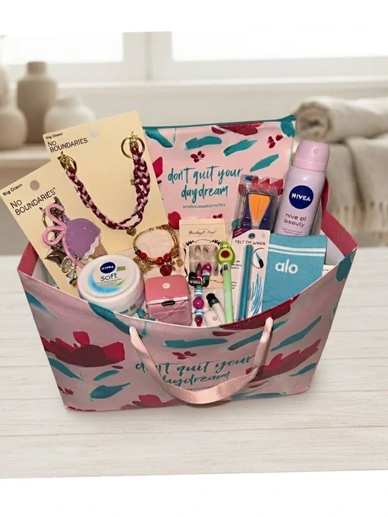 Huge Y2K Beauty & Skincare Bundle – Brand New! Yoga Socks, EOS, Nivea, & More ✨