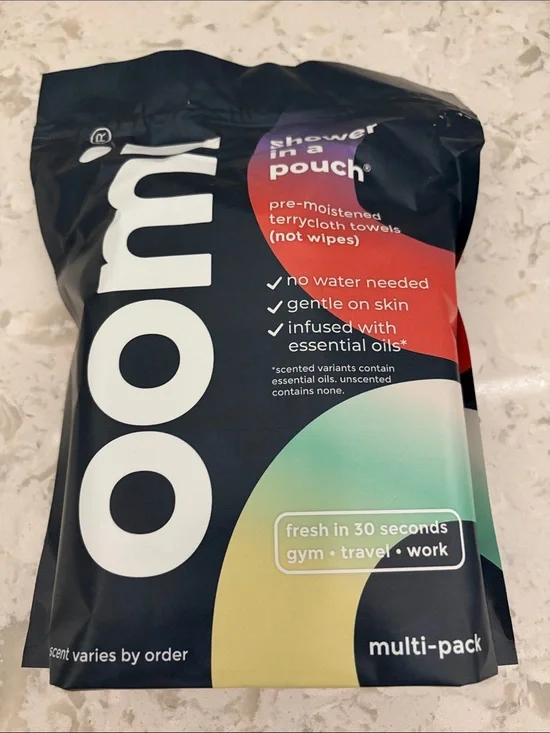 OOMI Shower in a Pouch Pre-Moistened Terrycloth Towels - eucalyptus