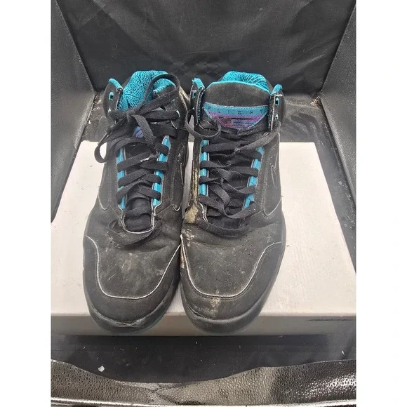 Men basketball shoes