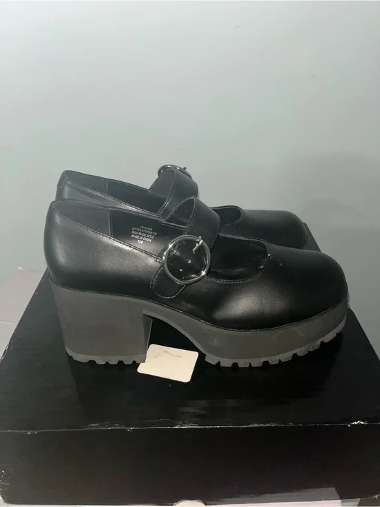 Platform Mary Janes