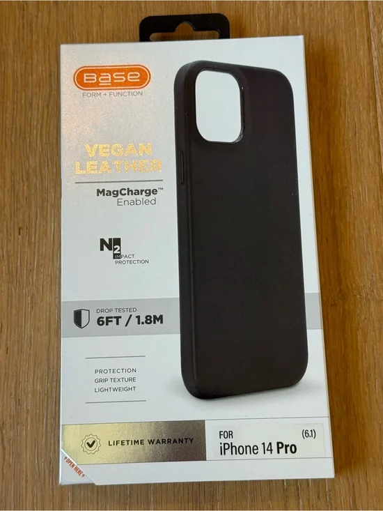 New Base Vegan Leather MagCharge Case iPhone 14 Pro Case Black Case