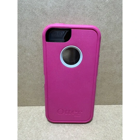 OtterBox Defender Series Case for Apple iPhone 5 Pink Rugged 758710612500‎