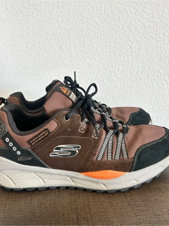 Skechers Men's Brown and Black Athletic Lace-Up Shoes wOrange Water Repellent 11