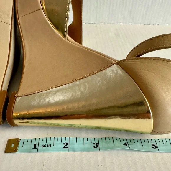 Gold Italian Sesto Meucci Glam platform ankle strap leather heels.Size 9