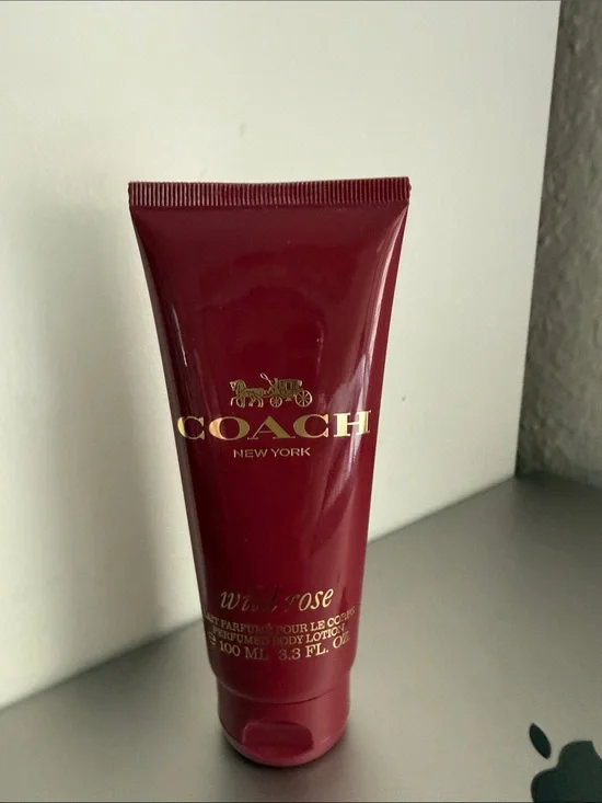 Coach Wild Rose Perfumed Body Lotion 3.3 oz 100ml NEW