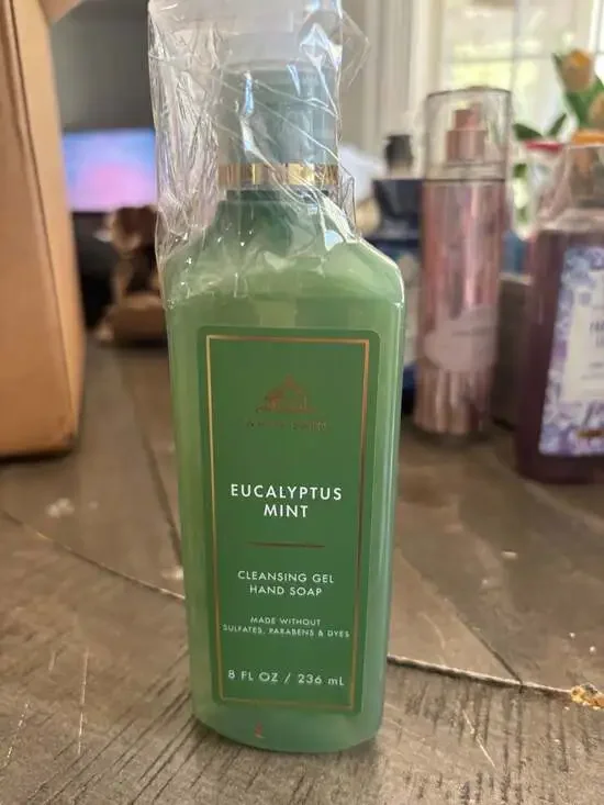 White Barn Eucalyptus Mint Cleansing Gel Hand Soap 8 Fl Oz