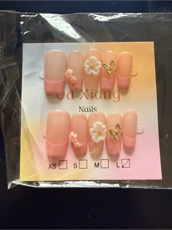 Handmade acrylic Peach Pink Floral 3D Press-On Nails - Set of 10