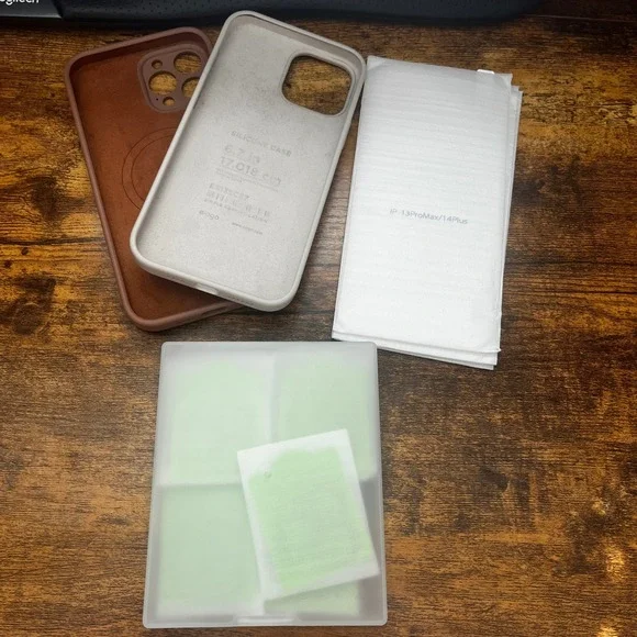 iPhone 13 Pro Max Accessory Bundle - Cases Screen & Camera‎ Lens Protectors