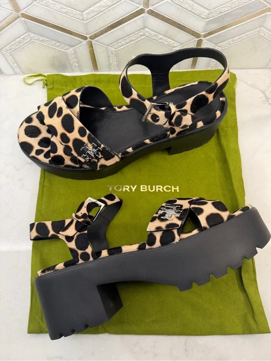 NWOB Tory Burch Turnlock Calf Hair Lug Heel Platform Sandals Size 10 Leopard