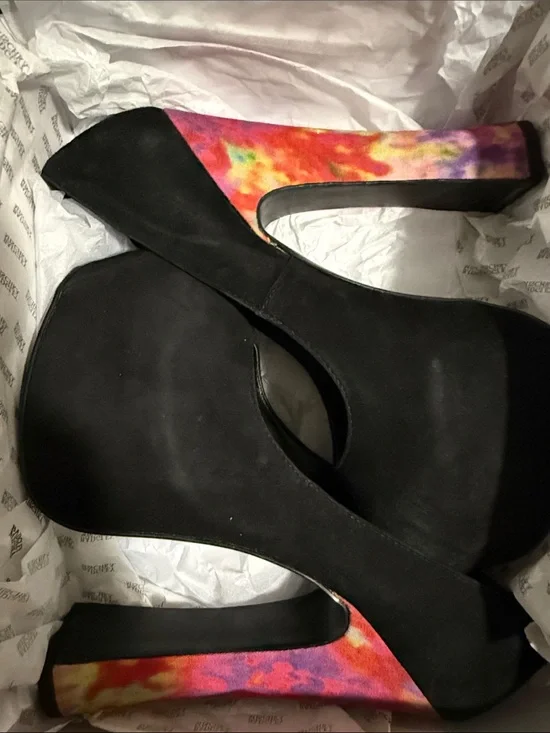 DV8 by Dolce Vita Black Suede Platform Pumps with Multicolor Tie-Dye Heel