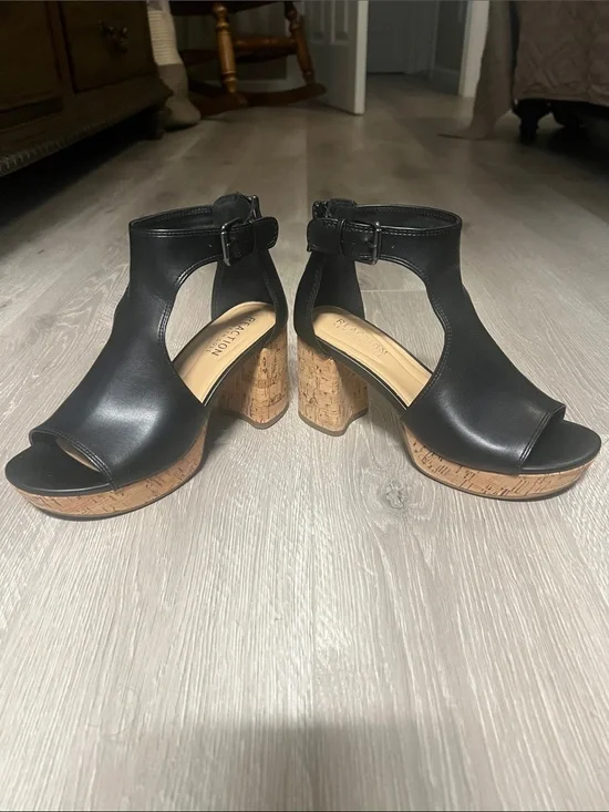 Kenneth Cole Reaction Black Cork Platform Open-Toe Ankle Strap Sandals