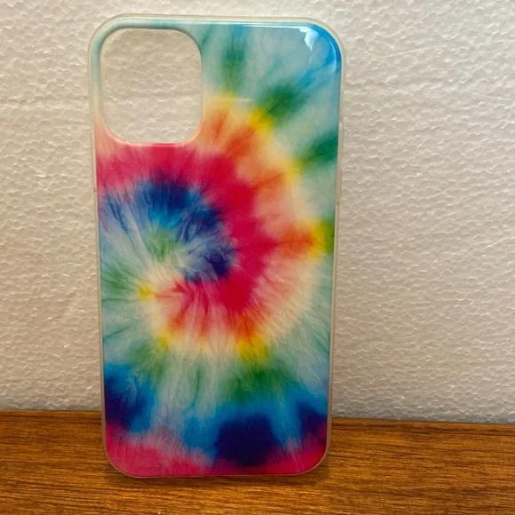 NWOT IPhone phone case.