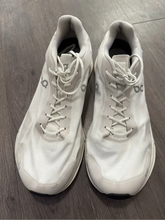 On Running White Men's Performance Running Shoes