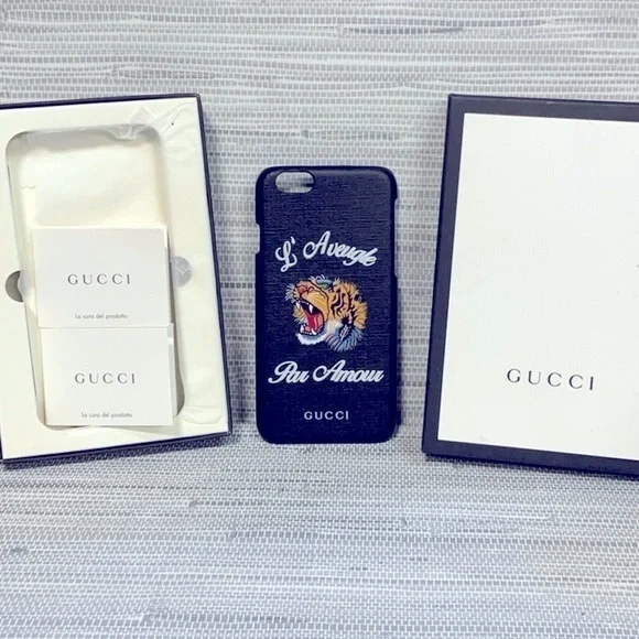 GUCCI I-PHONE CASE‎ For 6,7,8 with box NEW