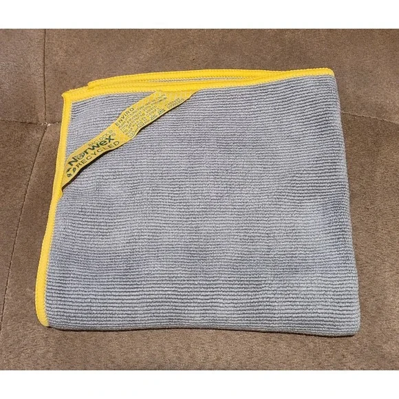 Norwex Envirocloth Gray with Yellow Trim Microfiber with BacLock NEW